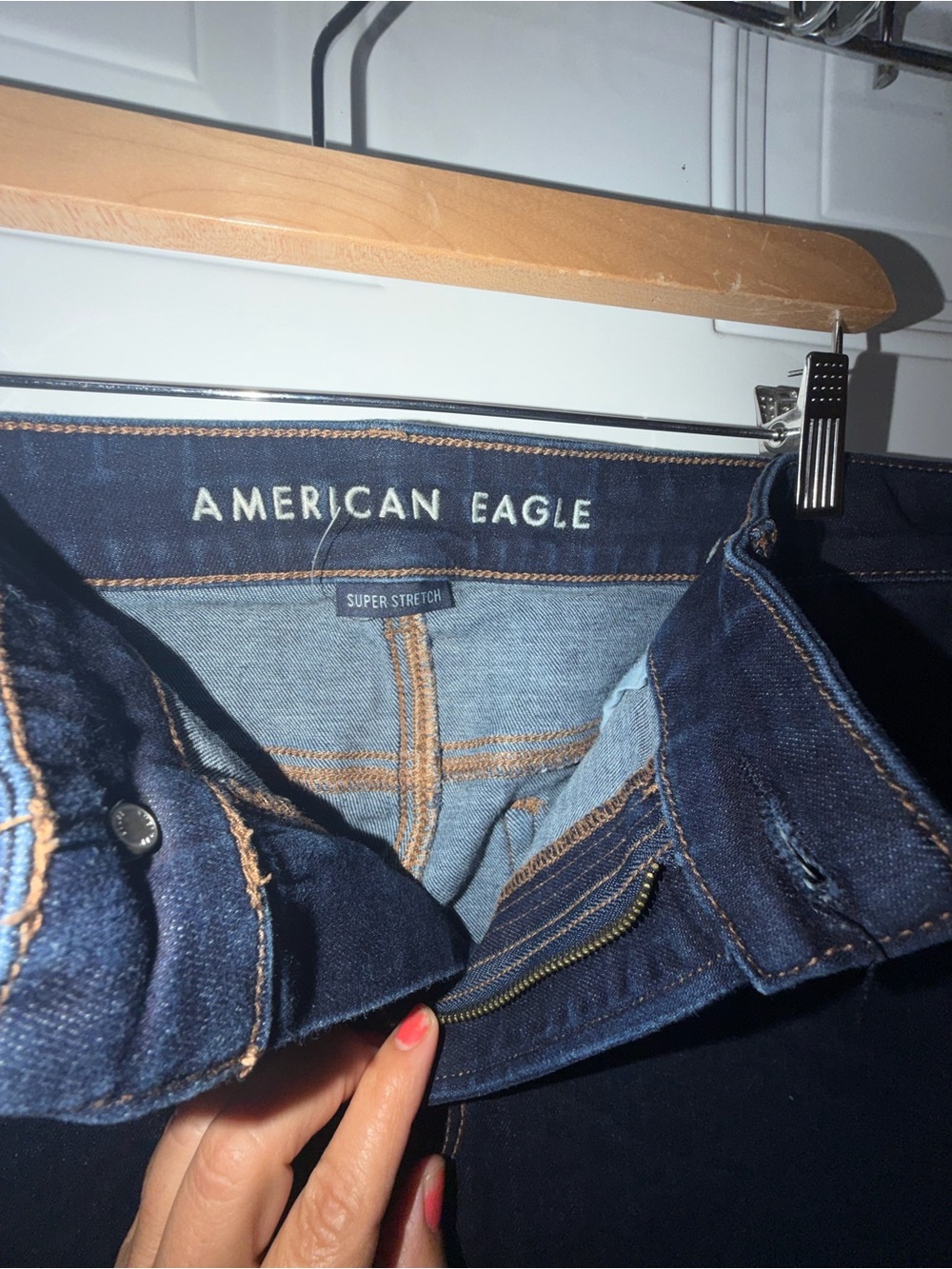 American Eagle Outfitters Wide-Leg High-Rise Jeans - Dark Indigo - Picture 5 of 8